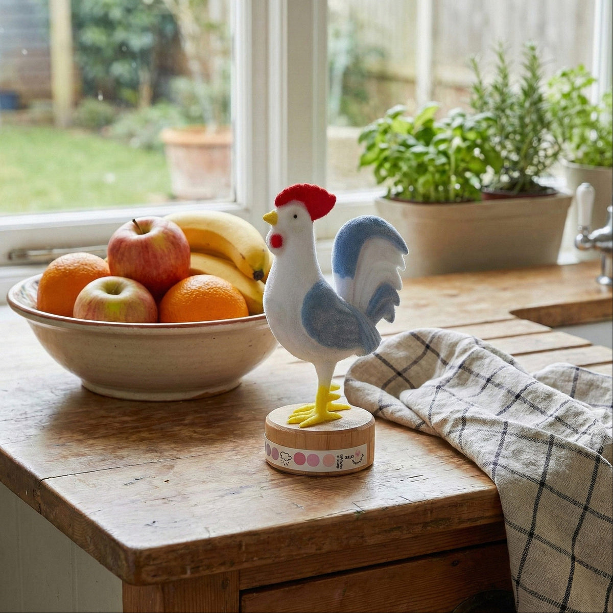 Portuguese Weather Rooster - Galo de Barcelos (Color Changing)