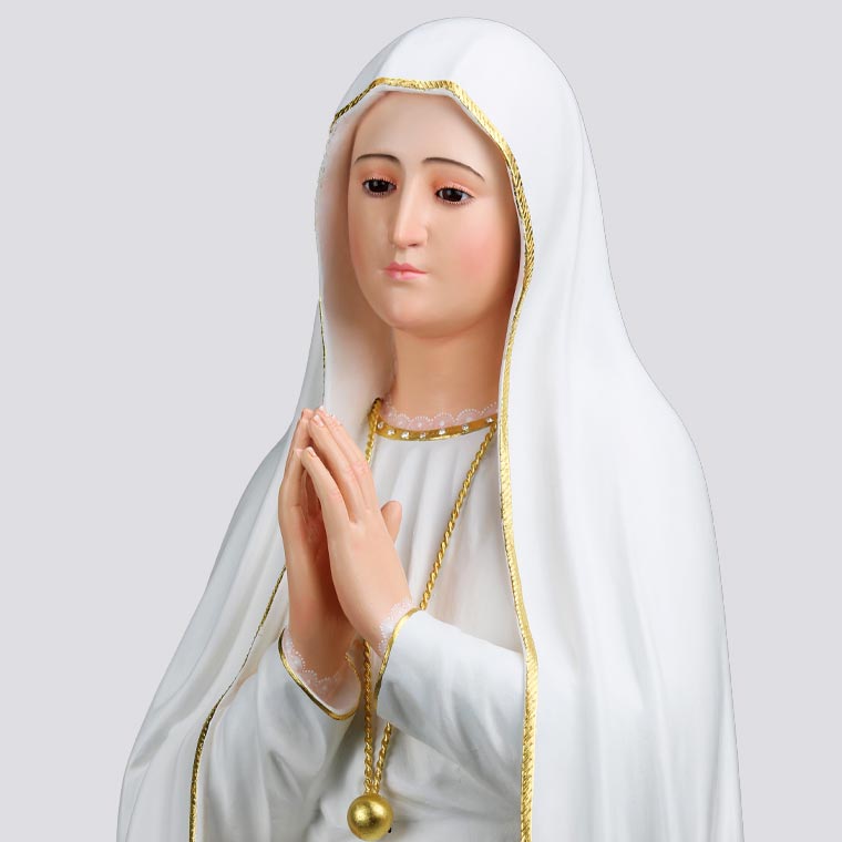 Pellegrina della Madonna di Fatima - Legno