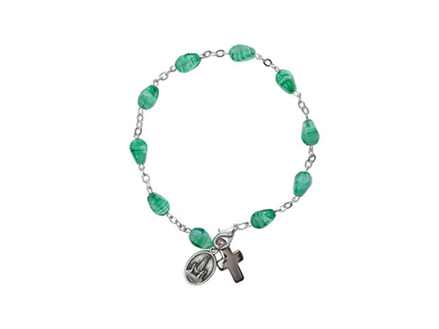 Light green crystals bracelet